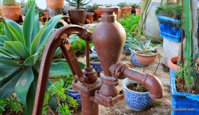 Garten / Wasserpumpen