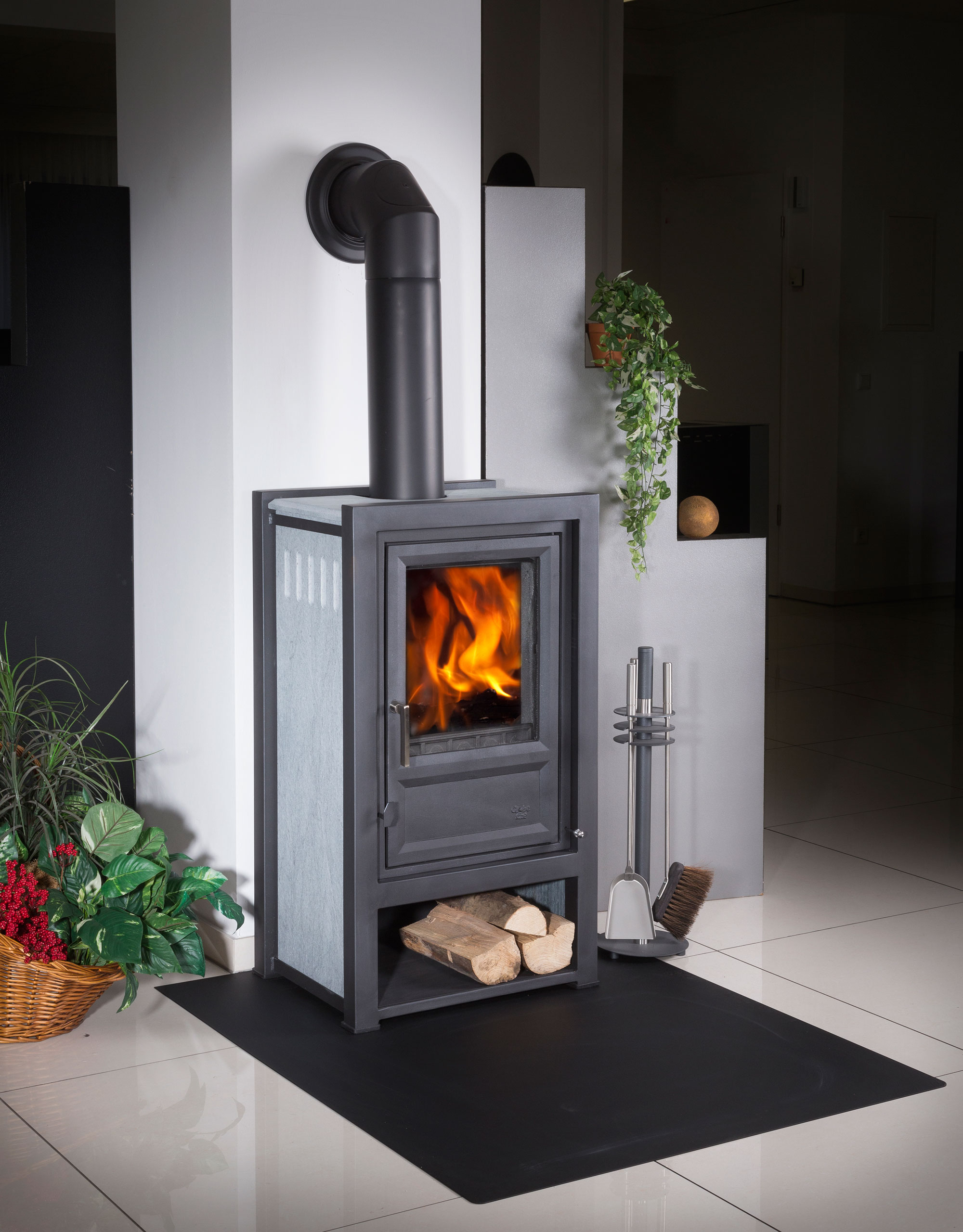 Kaminofen Globe-fire Luna II L raumluftunabh. Guss Naturstein grau 6kW