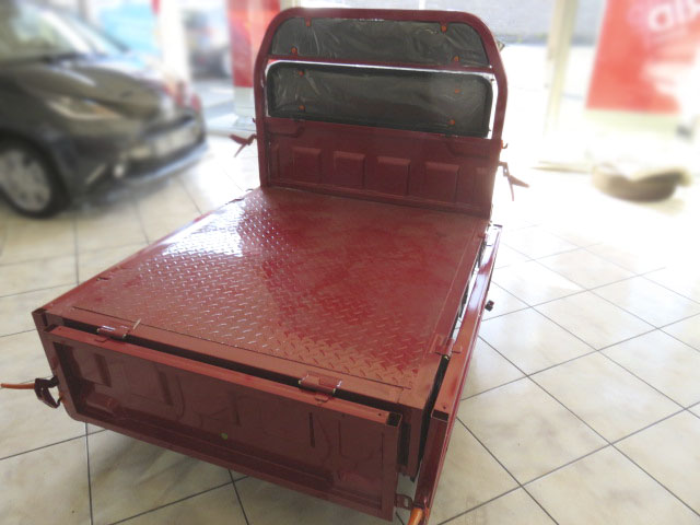 Cargo Muli 300 Tuk Tuk Transporter rot