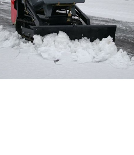 Schneeschieber / Streuwagen - bei